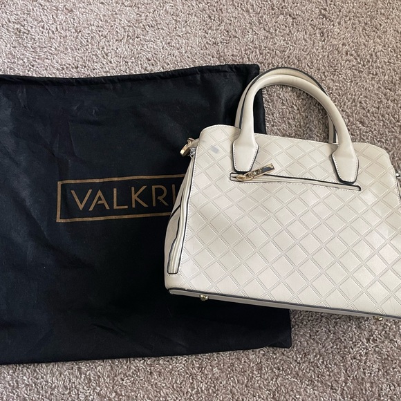 Cream Concealed Carry Pruse - Picture 3 of 4